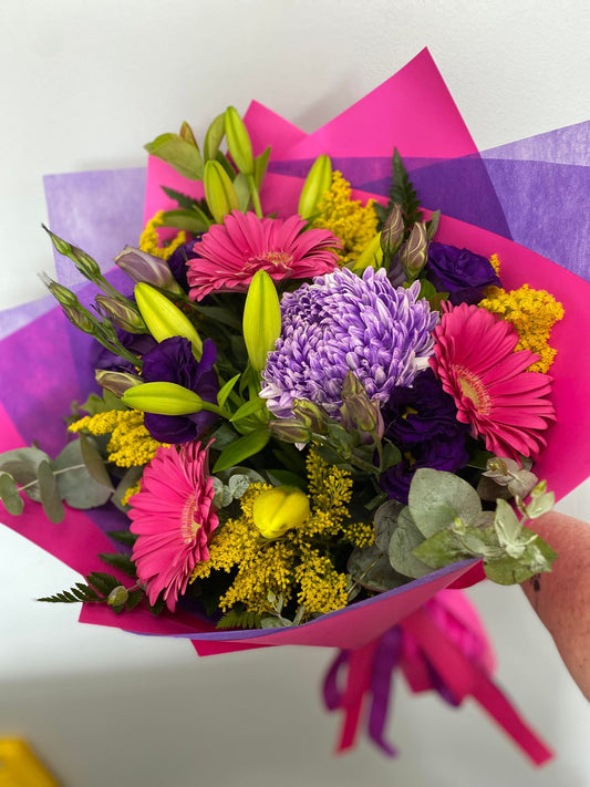 FLORIST CHOICE Bouquet Brights